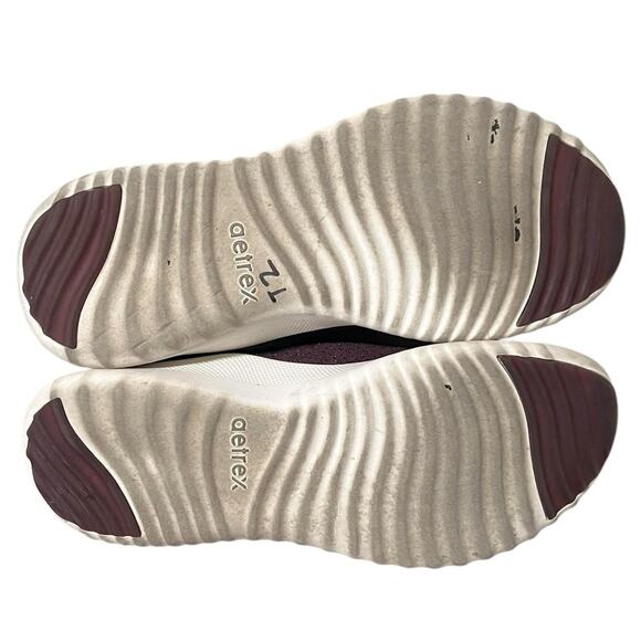 AETREX Angie Maroon Knit Metallic GoldWomen's‎ Sneakers Sizer7.5 - Picture 5 of 8